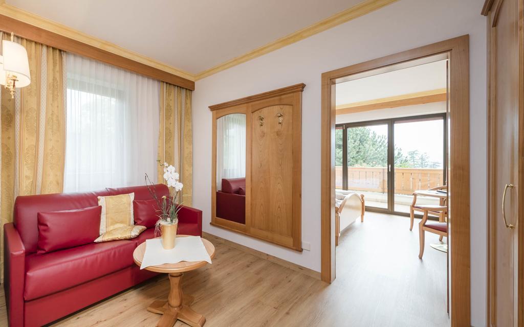 Junior Suite Balcony,438099153:JPEG